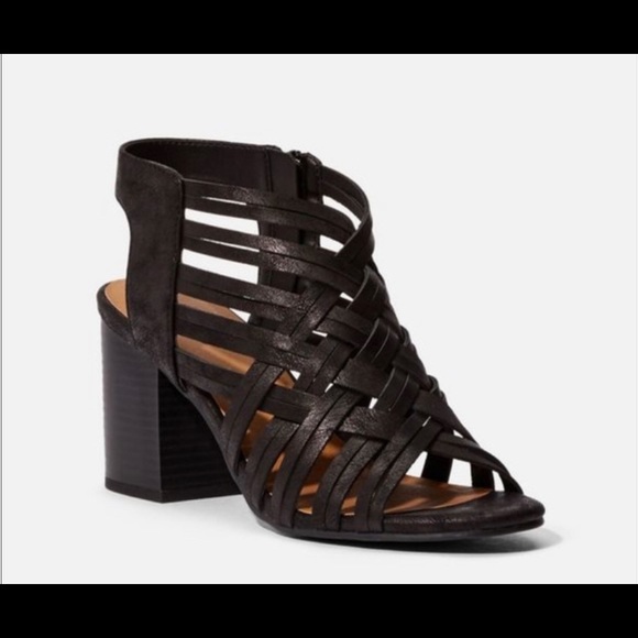 Tiyah Caged Ladies Sandals - Picture 5 of 5